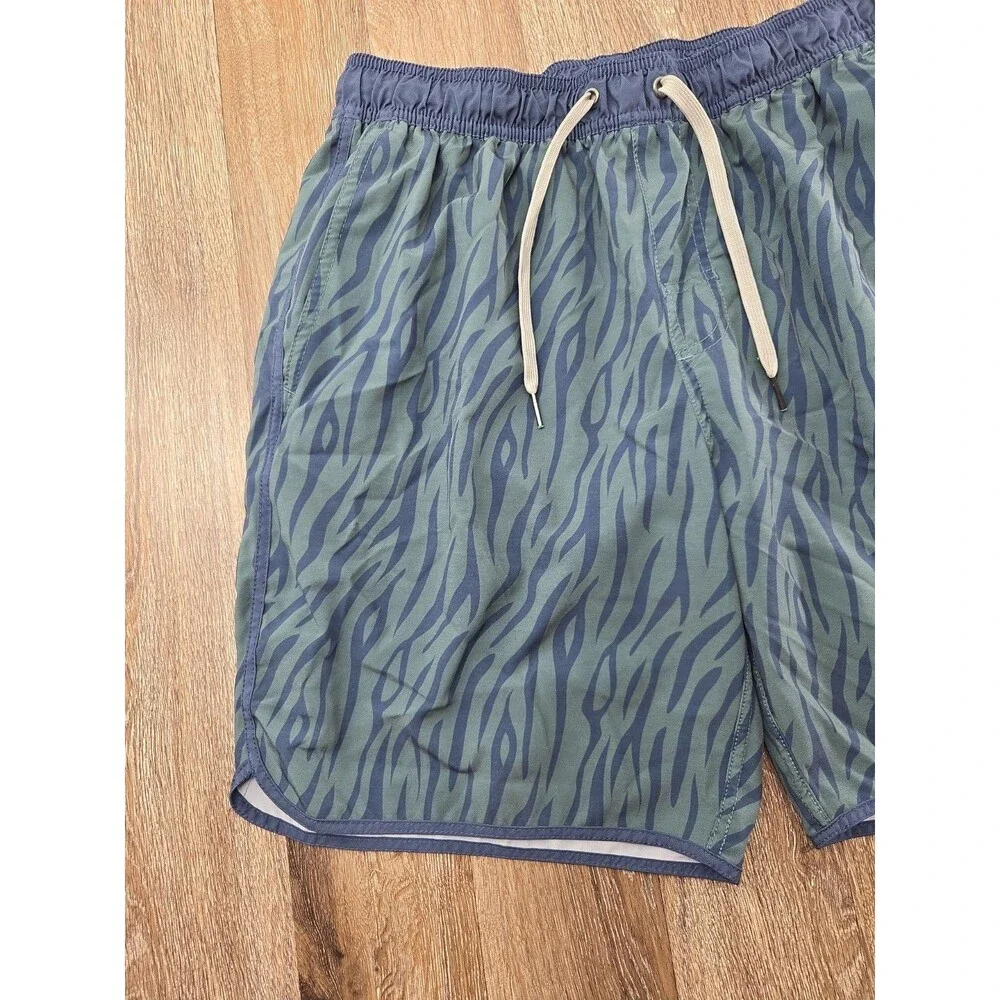 Fair Harbor Large Elastic Waist Brief Lined Swim Trunk 8